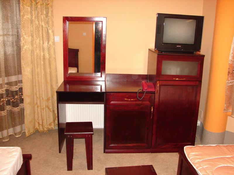 Hotel Vila Mitic Luxx Spa Centar 레스코바츠 외부 사진