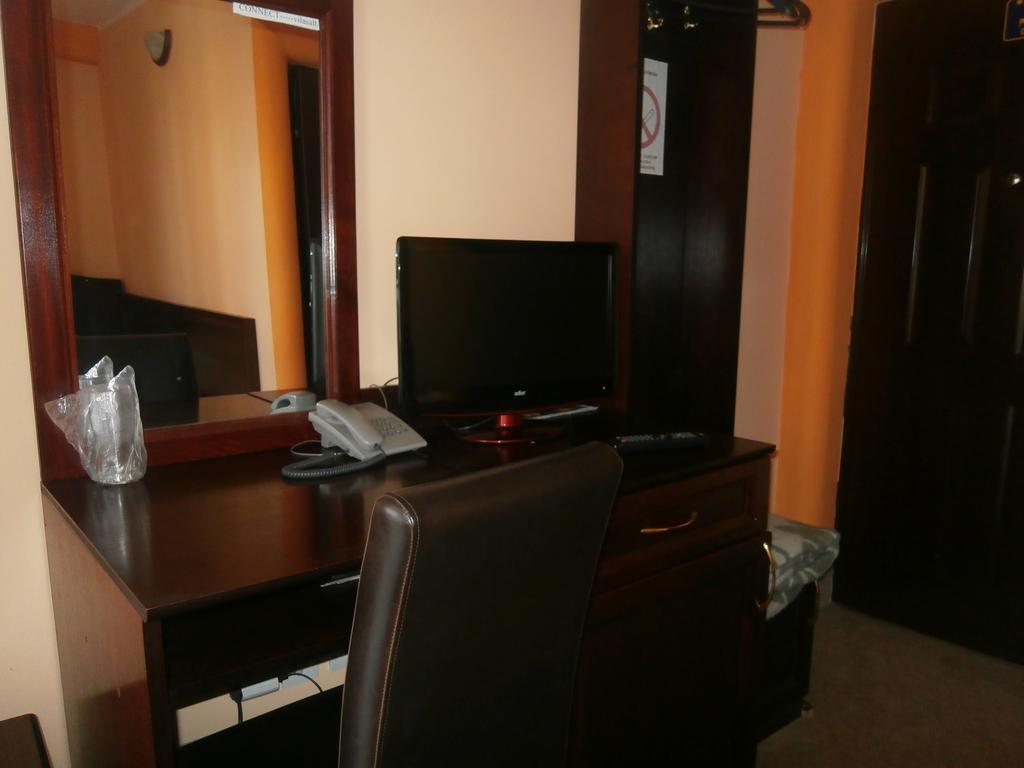 Hotel Vila Mitic Luxx Spa Centar 레스코바츠 외부 사진