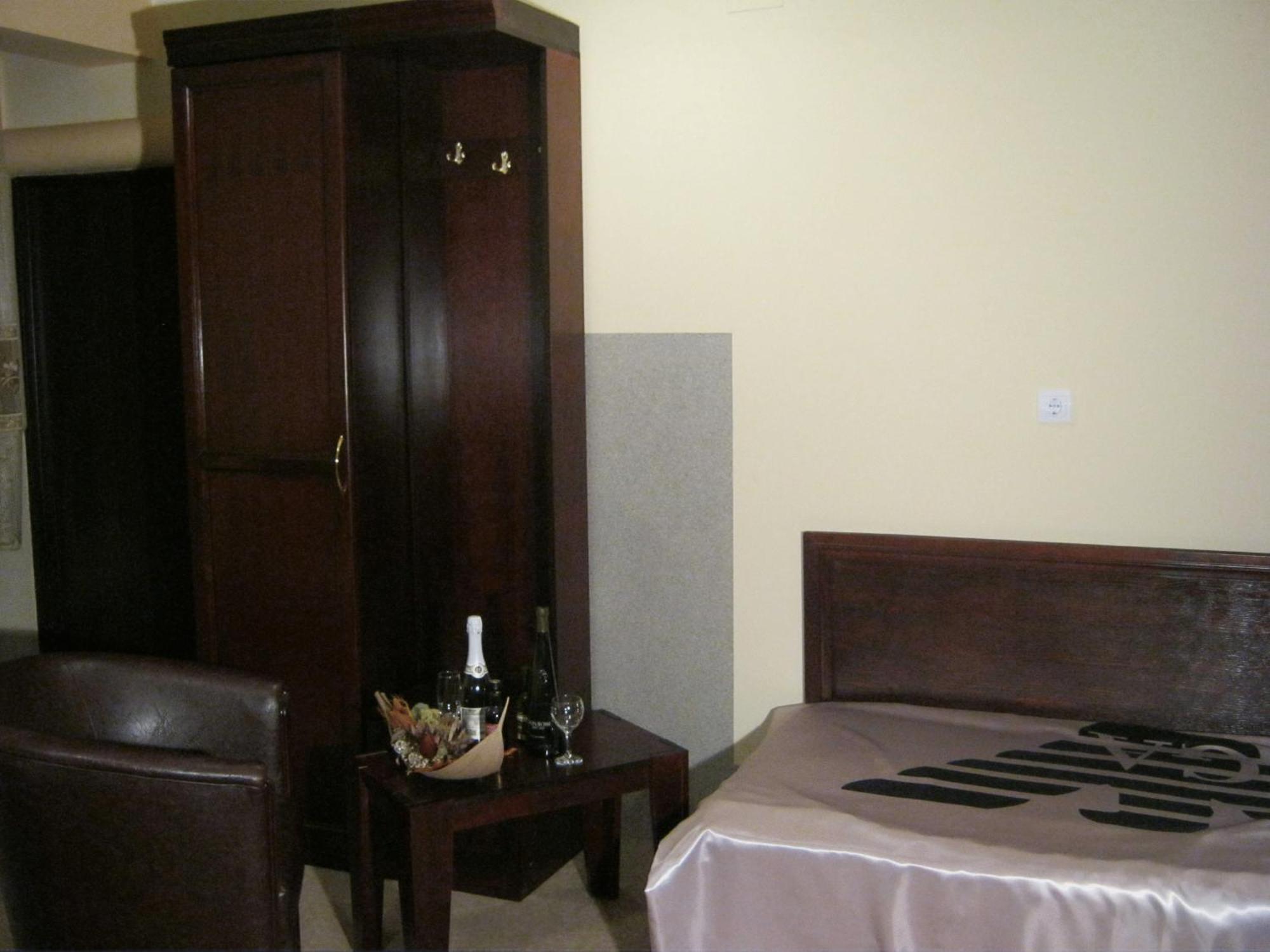 Hotel Vila Mitic Luxx Spa Centar 레스코바츠 외부 사진