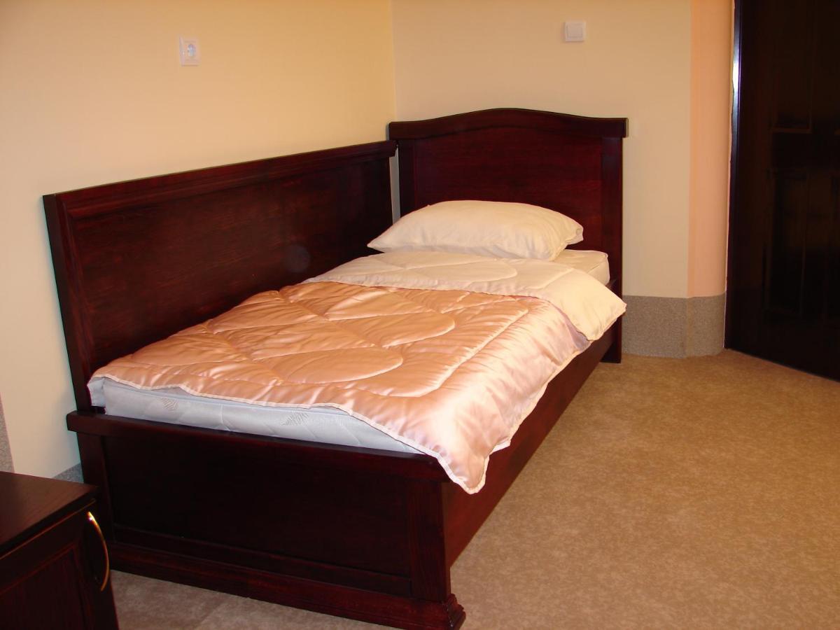 Hotel Vila Mitic Luxx Spa Centar 레스코바츠 객실 사진